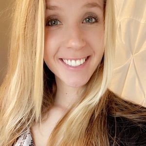 Meet your Posher, Jessica